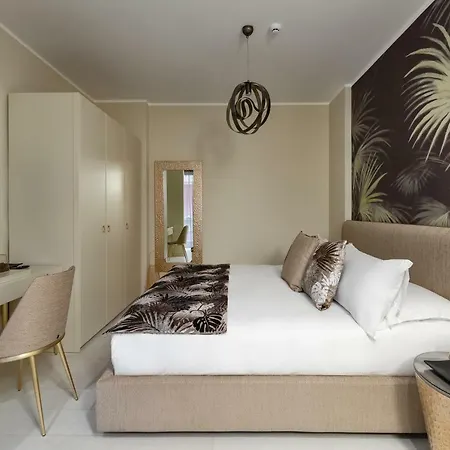 Bed & Breakfast Colibri House 3*