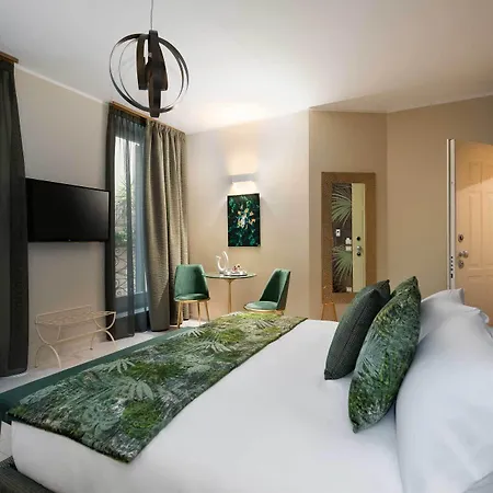 Bed & Breakfast Colibri House